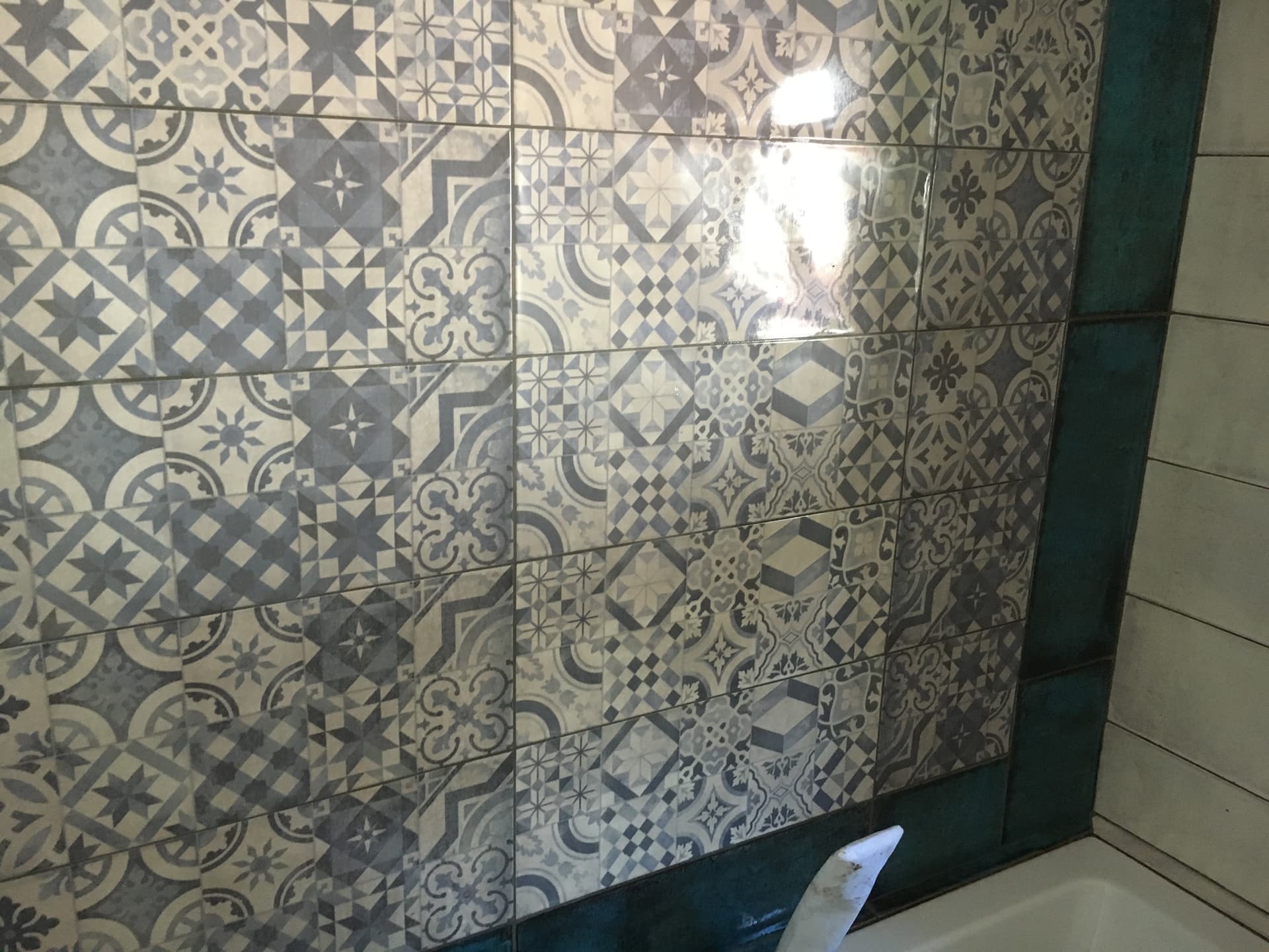 Family Bathroom - Image 3